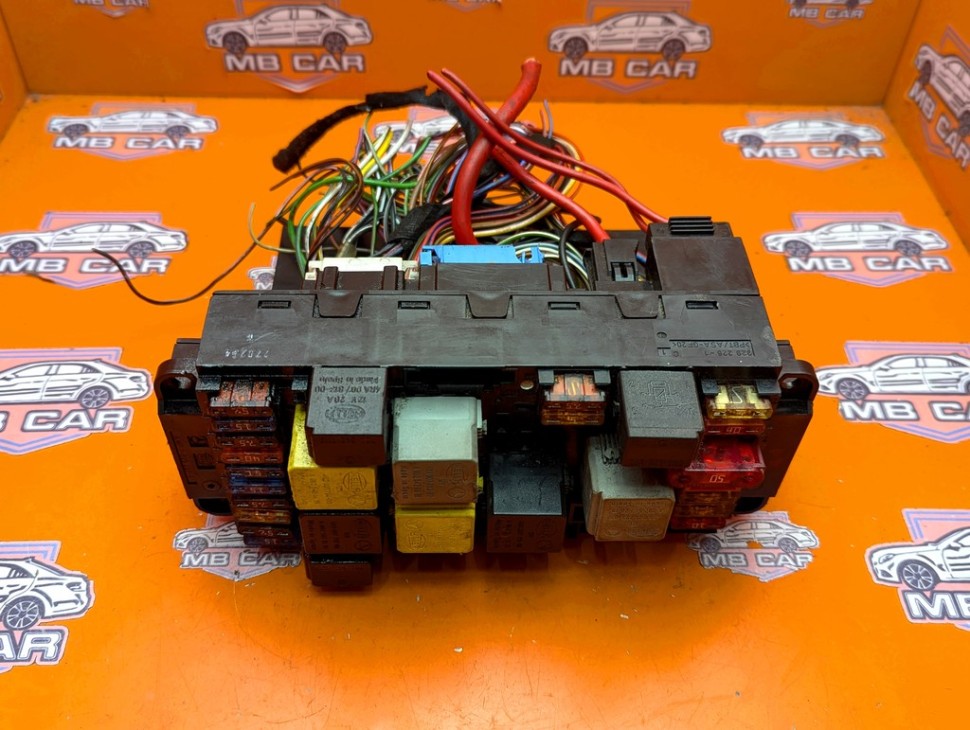 Блок SAM передний MERCEDES-BENZ C-класс W203/S203/CL203 (2000 - 2004) фото 1 — Разборка Мерседес