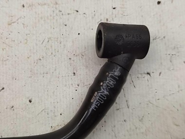Трубка вентиляции картерных газов MERCEDES-BENZ C-класс W204/S204 (2006 - 2011) — Разборка Мерседес