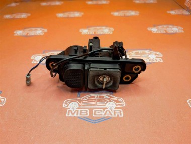 Ручка открытия багажника MERCEDES-BENZ S-класс W220 (1998 - 2005) — Разборка Мерседес