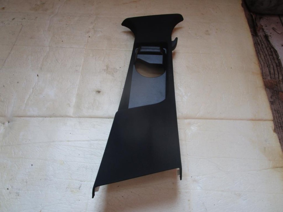 Накладка средней стойки MERCEDES-BENZ E-класс W212/S212/C207/A207 (2009 - 2013) фото 1 — Разборка Мерседес