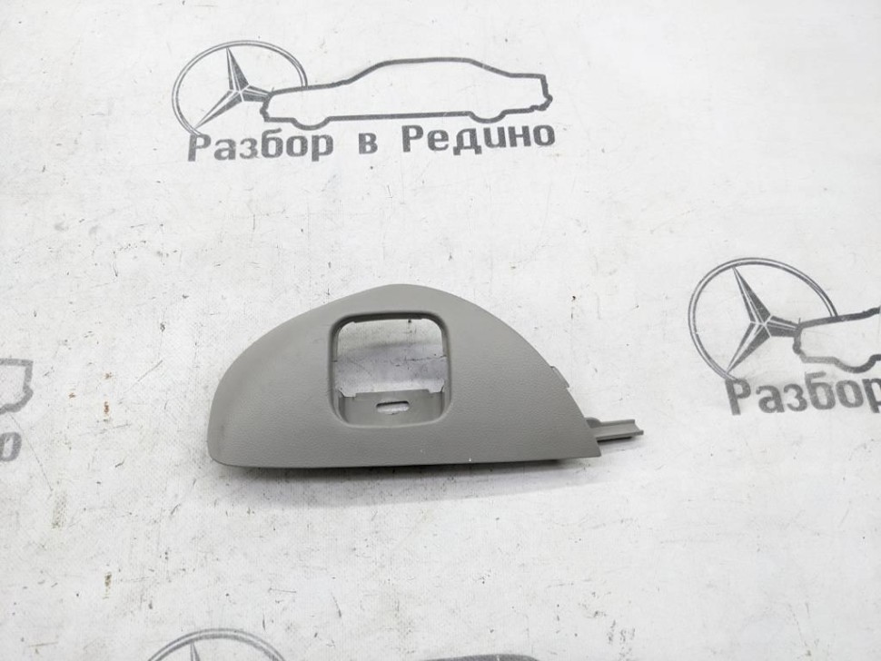 Накладка сидения MERCEDES-BENZ S-класс W220 рестайлинг (2002 - 2005) фото 1 — Разборка Мерседес