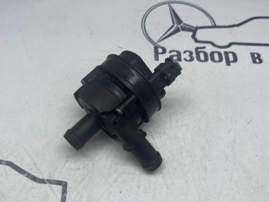 Насос циркуляционный MERCEDES-BENZ A-класс W176 (2012 - 2015) — Разборка Мерседес
