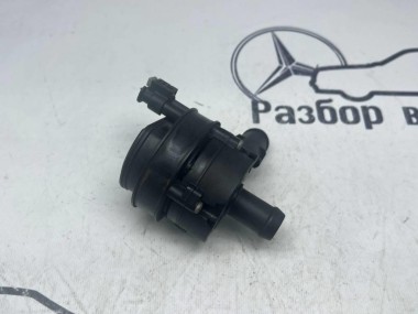 Насос циркуляционный MERCEDES-BENZ A-класс W176 (2012 - 2015) — Разборка Мерседес