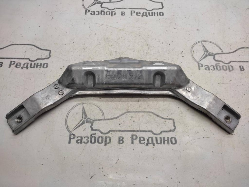 Кронштейн радиатора MERCEDES-BENZ GLE-класс W166 (2015 - 2018) фото 1 — Разборка Мерседес