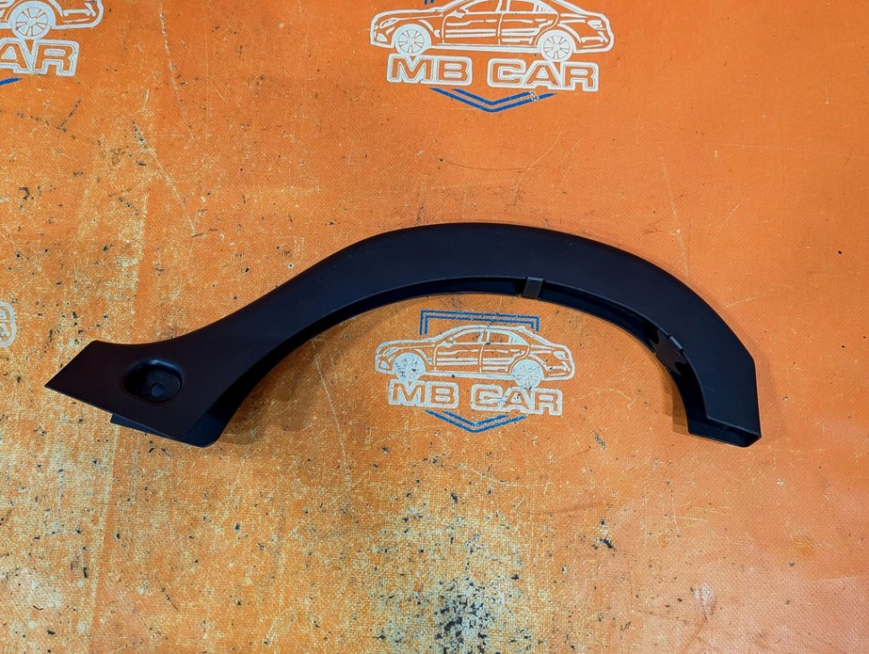 Накладка петли багажника MERCEDES-BENZ E-класс W211/S211 (2002 - 2006) фото 1 &mdash; Разборка Мерседес