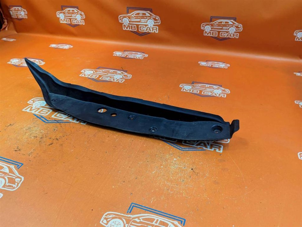 Пыльник крыла MERCEDES-BENZ GLC-класс X253 (2015 - 2019) фото 1 — Разборка Мерседес