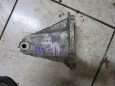 Лапа левая MERCEDES-BENZ S-класс W220 рестайлинг (2002 - 2005) — Разборка Мерседес