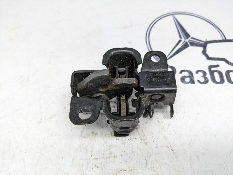 Замок капота MERCEDES-BENZ C-класс W203/S203/CL203 (2000 - 2004) фото 1 — Разборка Мерседес
