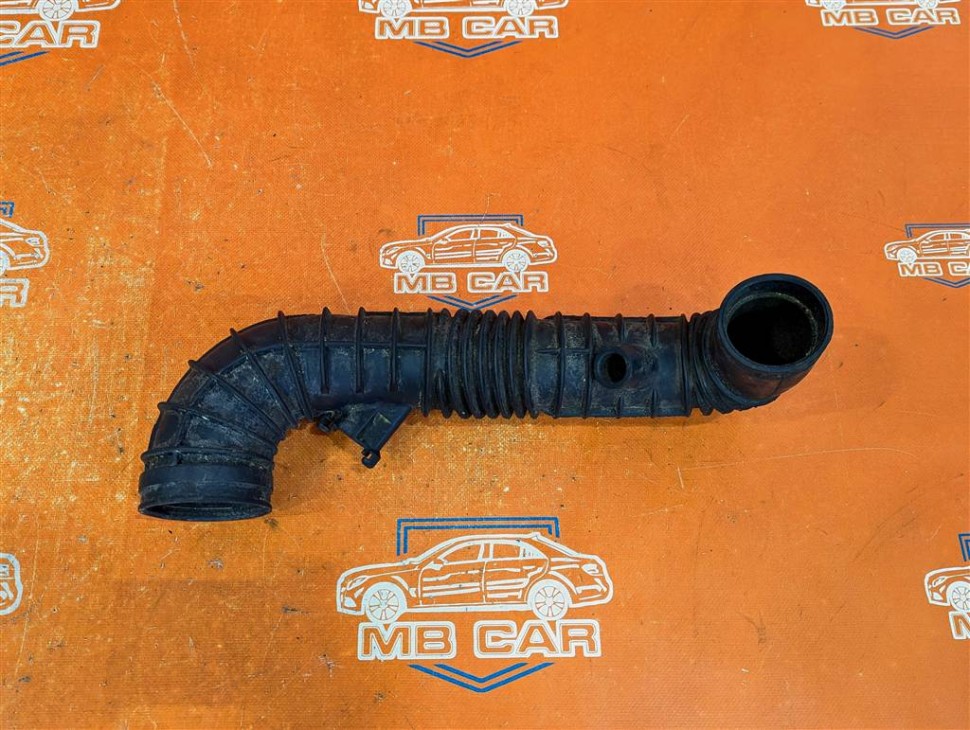 Патрубок турбины MERCEDES-BENZ Vito W639 (2003 - 2010) фото 1 — Разборка Мерседес