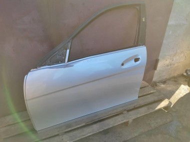 Дверь передняя левая MERCEDES-BENZ C-класс W204/S204/С204 рестайлинг (2011 - 2015) — Разборка Мерседес
