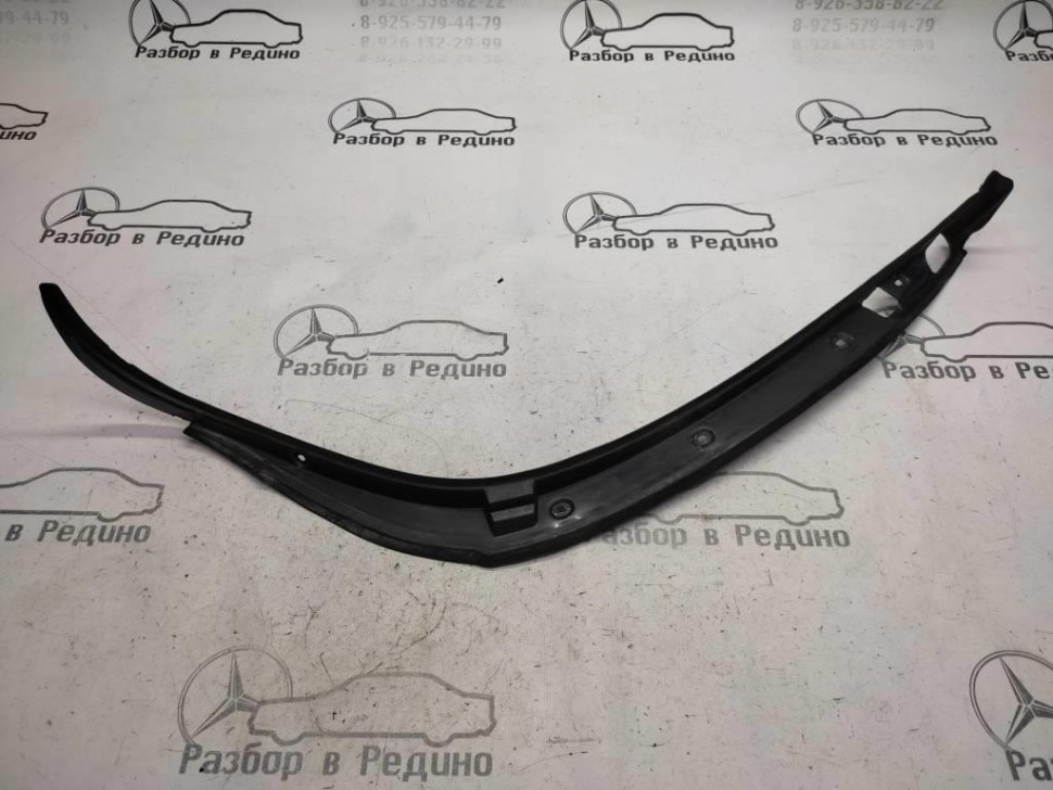 Водосток MERCEDES-BENZ C-класс W203/S203/CL203 рестайлинг (2004 - 2008) фото 1 — Разборка Мерседес