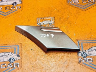 Молдинг крыла правый MERCEDES-BENZ C-класс W203/S203/CL203 рестайлинг (2004 - 2008) C 220 CDI 2.2 AT (150 л.с.) &mdash; Разборка Мерседес