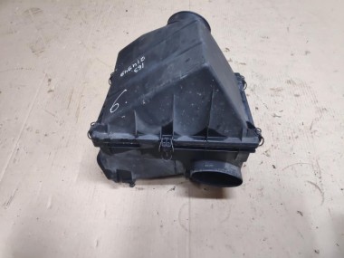 Корпус воздушного фильтра MERCEDES-BENZ M-класс W163 рестайлинг (2001 - 2005) — Разборка Мерседес