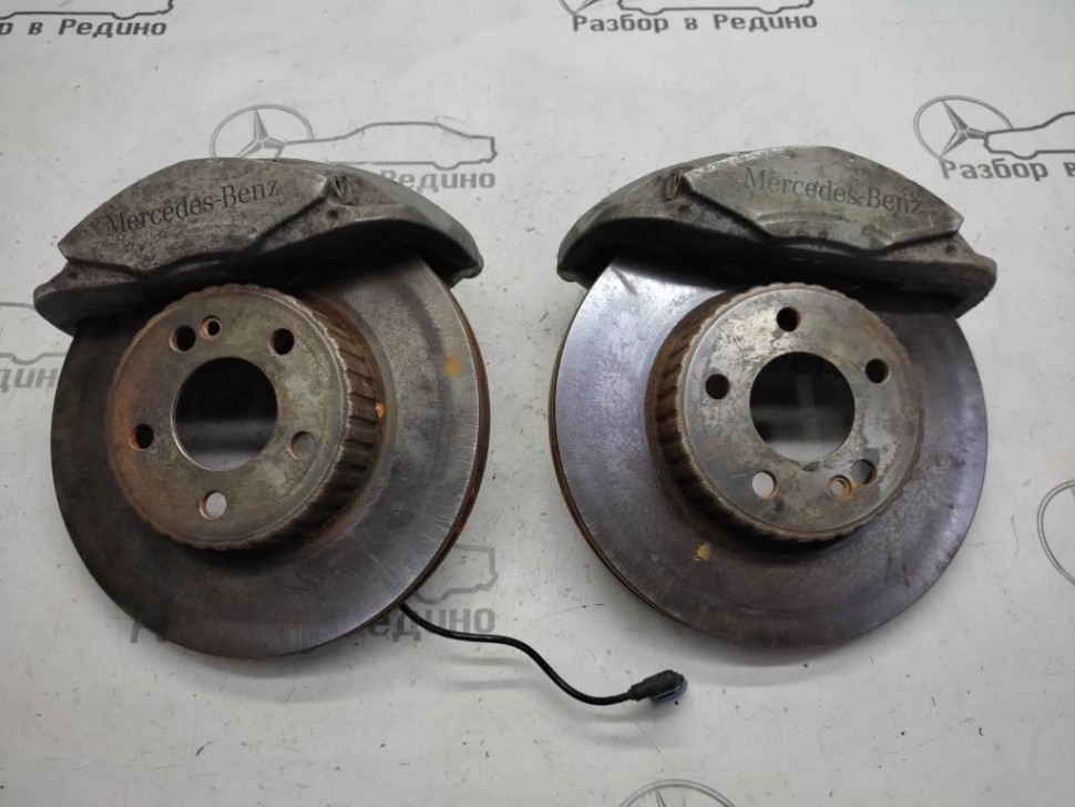 Комплект тормозов MERCEDES-BENZ C-класс W205/S205/C205/A205 (2014 - 2018) фото 1 — Разборка Мерседес