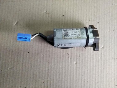 Моторчик регулировки сидений MERCEDES-BENZ C-класс W203/S203/CL203 (2000 - 2004) — Разборка Мерседес