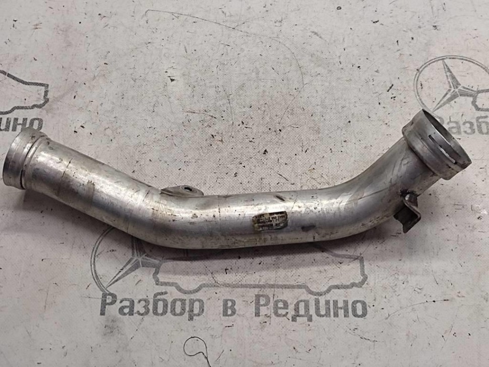 Патрубок турбины MERCEDES-BENZ S-класс W221 (2005 - 2009) фото 1 — Разборка Мерседес