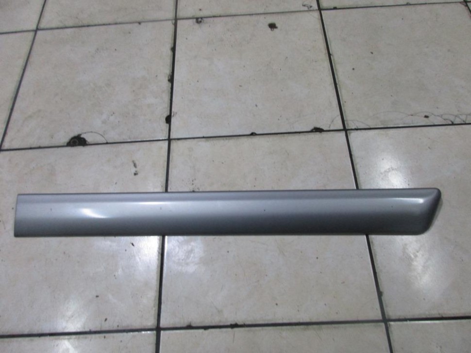 Молдинг двери MERCEDES-BENZ E-класс W210/S210 рестайлинг (1999 - 2003) фото 1 — Разборка Мерседес