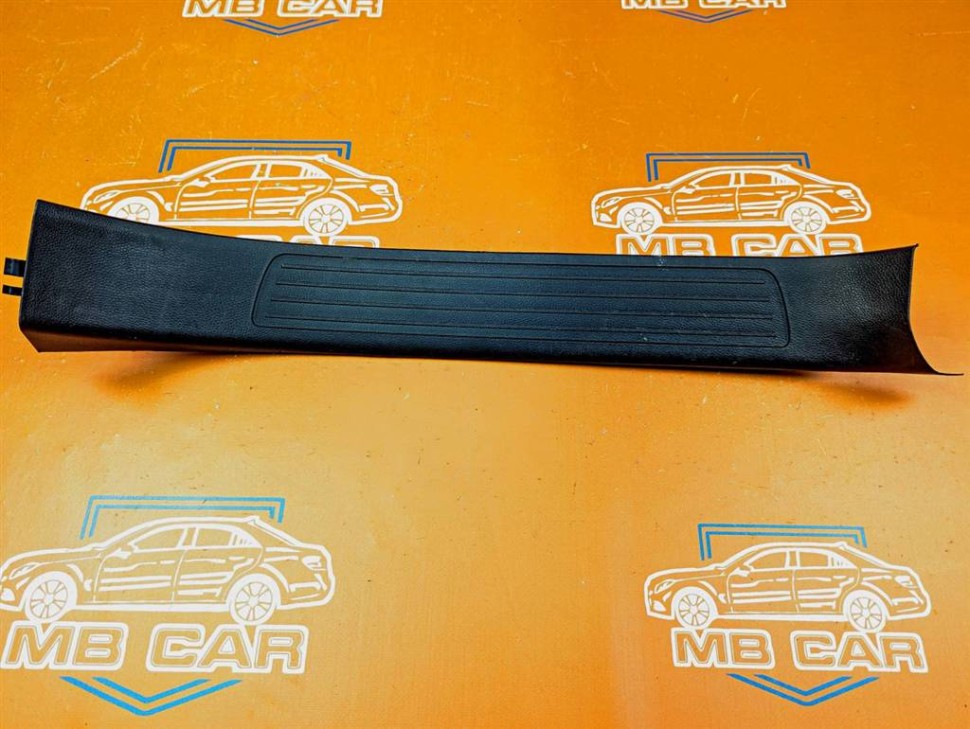 Накладка порога внутренняя MERCEDES-BENZ GL-класс X166 (2012 - 2016) фото 1 — Разборка Мерседес