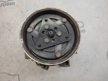 Компрессор кондиционера MERCEDES-BENZ Citan W415 (2012 - 2021) — Разборка Мерседес