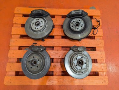 Комплект тормозов MERCEDES-BENZ M-класс AMG — Разборка Мерседес