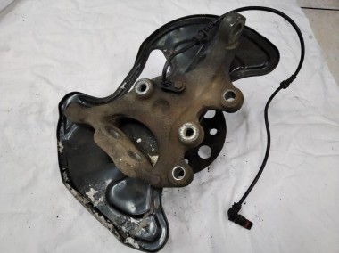 Кулак поворотный передний правый MERCEDES-BENZ E-класс W212/S212/C207/A207 (2009 - 2013) — Разборка Мерседес