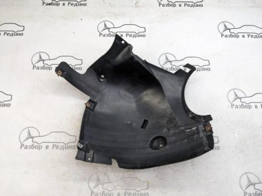 Подкрылок передний правый, передняя часть MERCEDES-BENZ CLK-класс C209/A209 (2002 - 2005) — Разборка Мерседес