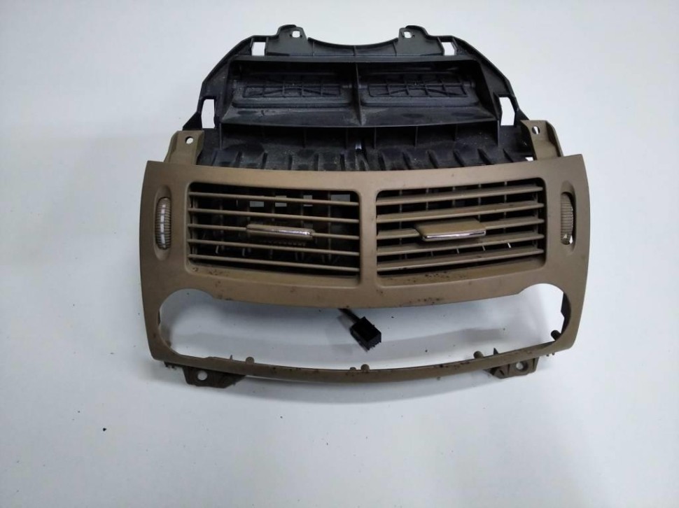 Воздуховод центральный MERCEDES-BENZ E-класс W211/S211 рестайлинг (2006 - 2009) фото 1 — Разборка Мерседес