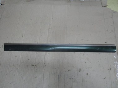 Молдинг двери MERCEDES-BENZ E-класс W210/S210 (1995 - 1999) — Разборка Мерседес