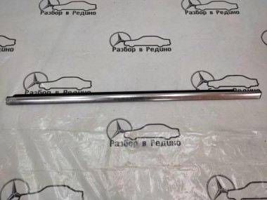 Молдинг стекла двери MERCEDES-BENZ R-класс W251 (2005 - 2007) — Разборка Мерседес