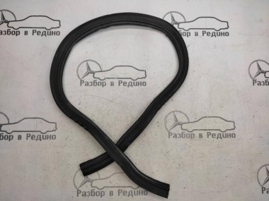 Уплотнитель капота MERCEDES-BENZ E-класс W210/S210 рестайлинг (1999 - 2003) — Разборка Мерседес