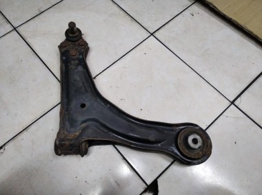 Рычаг передний нижний правый MERCEDES-BENZ Vito W638 (1996 - 2003) — Разборка Мерседес