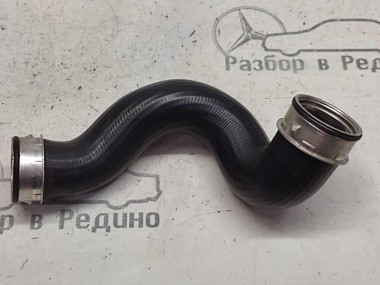 Патрубок интеркулера MERCEDES-BENZ C-класс W203/S203/CL203 рестайлинг (2004 - 2008) — Разборка Мерседес