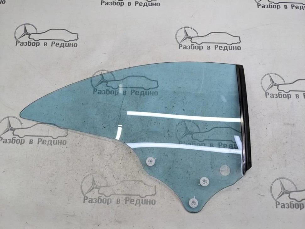 Стекло заднее правое MERCEDES-BENZ CLK-класс C209/A209 (2002 - 2005) фото 1 — Разборка Мерседес