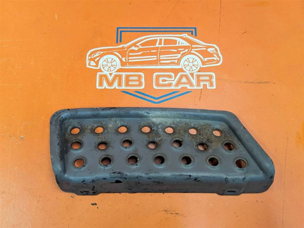 Подножка MERCEDES-BENZ Sprinter W901-905 (1995 - 2006) фото 1 — Разборка Мерседес