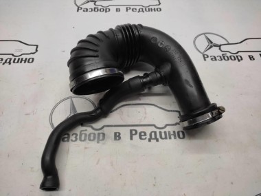 Патрубок воздушный MERCEDES-BENZ C-класс W203/S203/CL203 (2000 - 2004) — Разборка Мерседес
