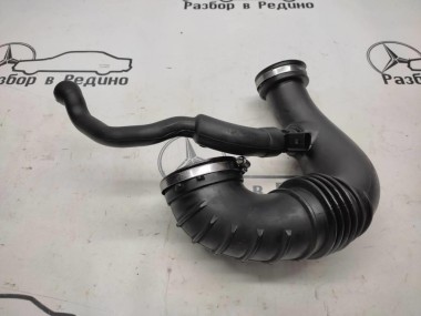 Патрубок воздушный MERCEDES-BENZ C-класс W203/S203/CL203 (2000 - 2004) — Разборка Мерседес