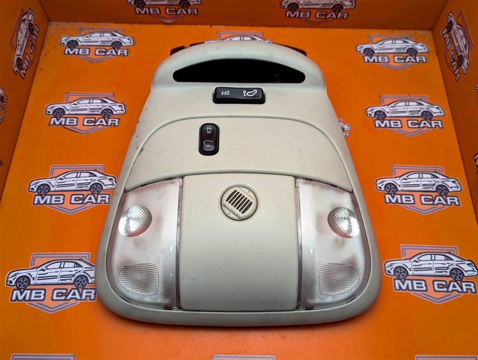 Плафон салона MERCEDES-BENZ M-класс W163 рестайлинг (2001 - 2005) фото 1 — Разборка Мерседес