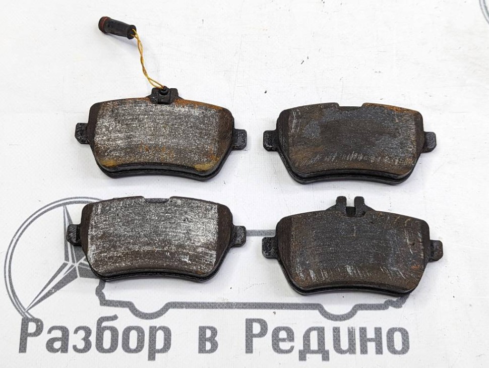 Колодки тормозные задние к-кт MERCEDES-BENZ S-класс W222/C217/A217 (2013 - 2017) фото 1 — Разборка Мерседес