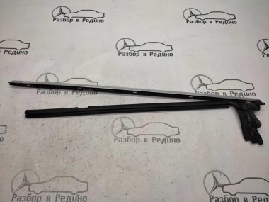 Молдинг стекла двери MERCEDES-BENZ CLS-класс C219 (2004 - 2008) — Разборка Мерседес