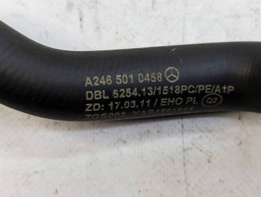 Патрубок ОЖ MERCEDES-BENZ CLA-класс C117/X117 (2013 - 2016) — Разборка Мерседес