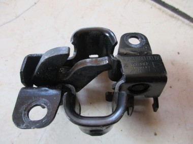 Замок капота MERCEDES-BENZ C-класс W203/S203/CL203 рестайлинг (2004 - 2008) — Разборка Мерседес