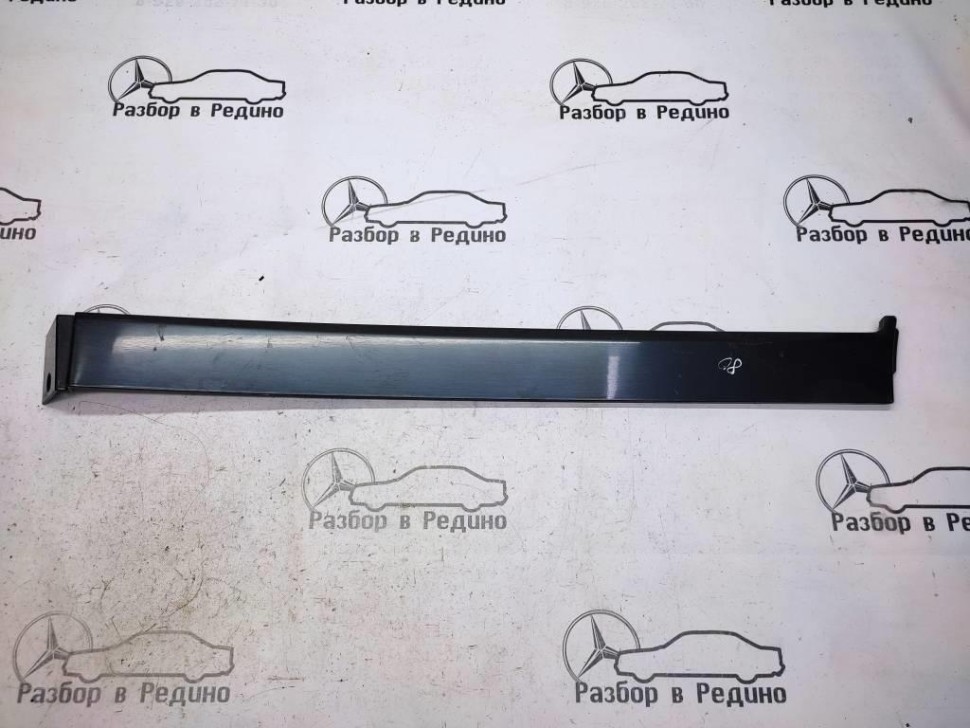 Крышка шины сдвижной двери MERCEDES-BENZ V-класс W639 (2003 - 2014) фото 1 — Разборка Мерседес