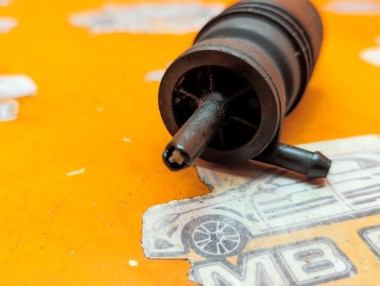 Насос омывателей MERCEDES-BENZ M-класс W163 (1997 - 2001) &mdash; Разборка Мерседес