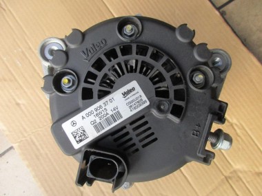 Генератор MERCEDES-BENZ C-класс W205/S205/C205/A205 (2014 - 2018) — Разборка Мерседес