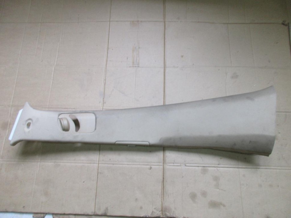 Накладка средней стойки MERCEDES-BENZ R-класс W251 (2005 - 2007) фото 1 — Разборка Мерседес