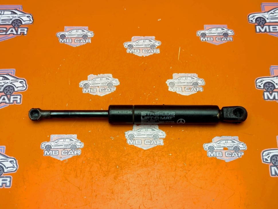 Амортизатор капота MERCEDES-BENZ M-класс W163 рестайлинг (2001 - 2005) фото 1 — Разборка Мерседес