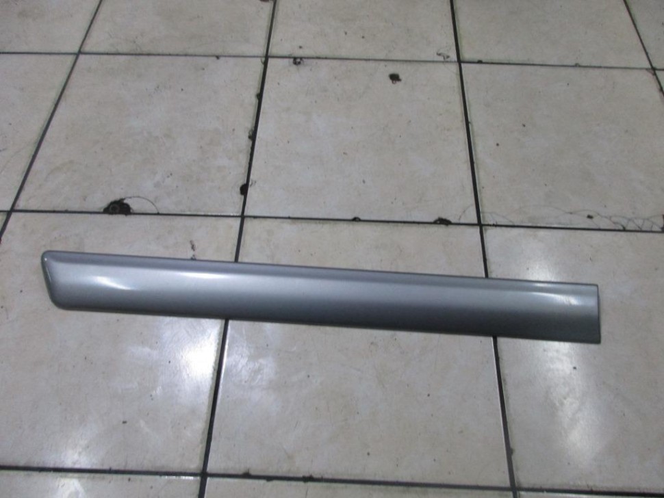 Молдинг двери MERCEDES-BENZ E-класс W210/S210 рестайлинг (1999 - 2003) фото 1 — Разборка Мерседес