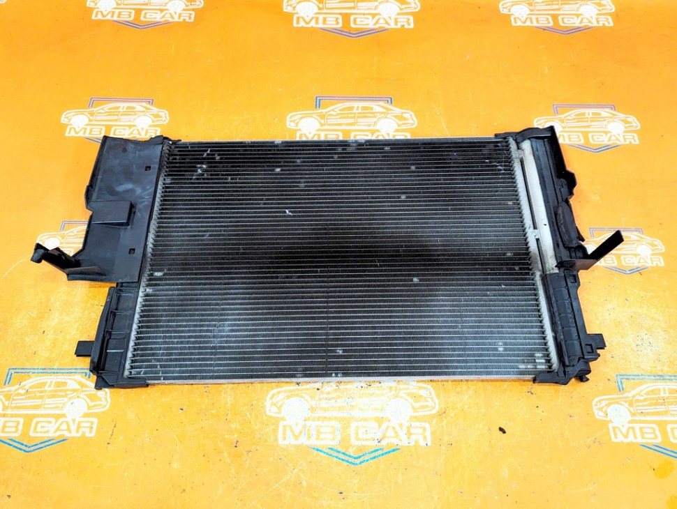 Радиатор кондиционера MERCEDES-BENZ B-класс W246 рестайлинг (2014 - 2018) фото 1 — Разборка Мерседес