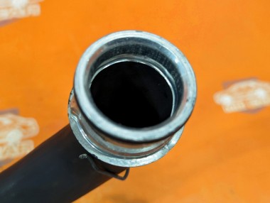 Патрубок радиатора MERCEDES-BENZ E-класс W211/S211 (2002 - 2006) — Разборка Мерседес