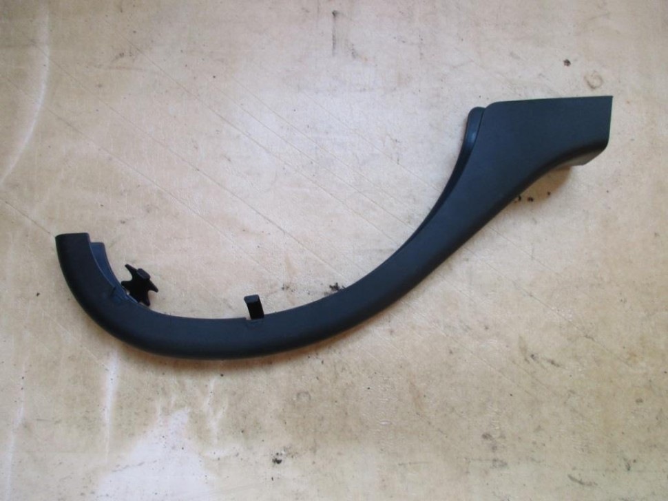 Накладка петли багажника MERCEDES-BENZ E-класс W211/S211 рестайлинг (2006 - 2009) фото 1 — Разборка Мерседес